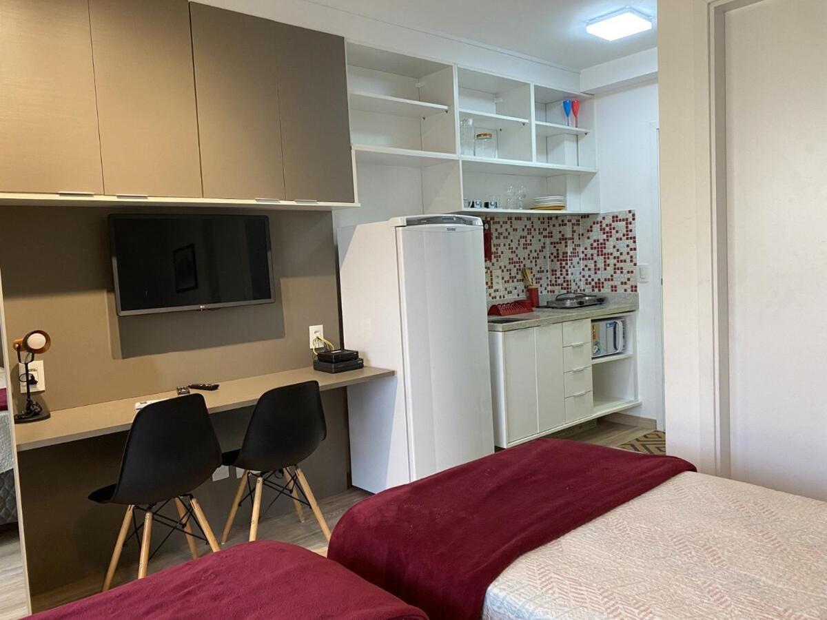 Completo, Prox Ao Metro Republica Apartamento